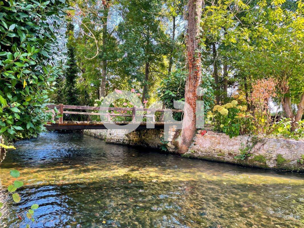 Maison à TOURNEVILLE