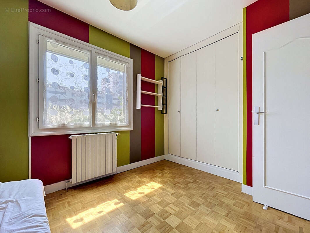 Maison à VILLENAVE-D'ORNON