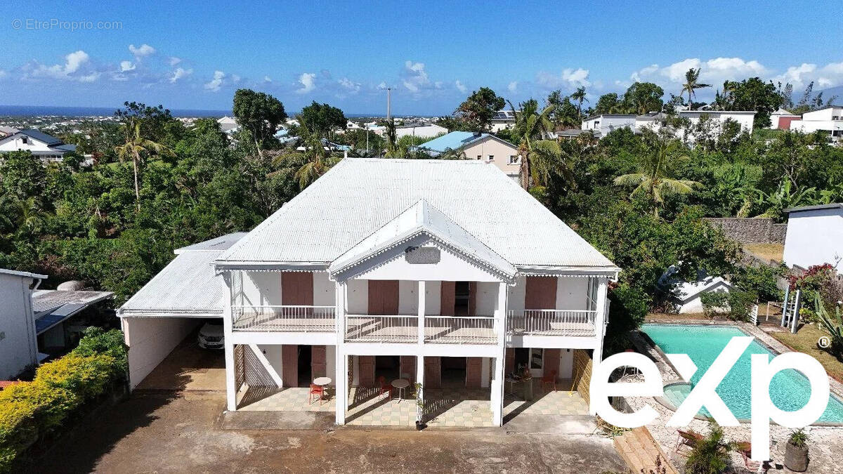 Maison à SAINTE-SUZANNE