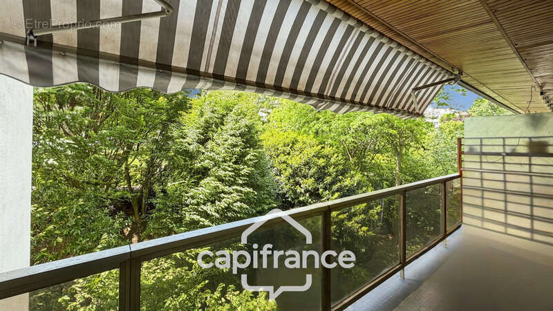 Appartement à SAINT-CLOUD