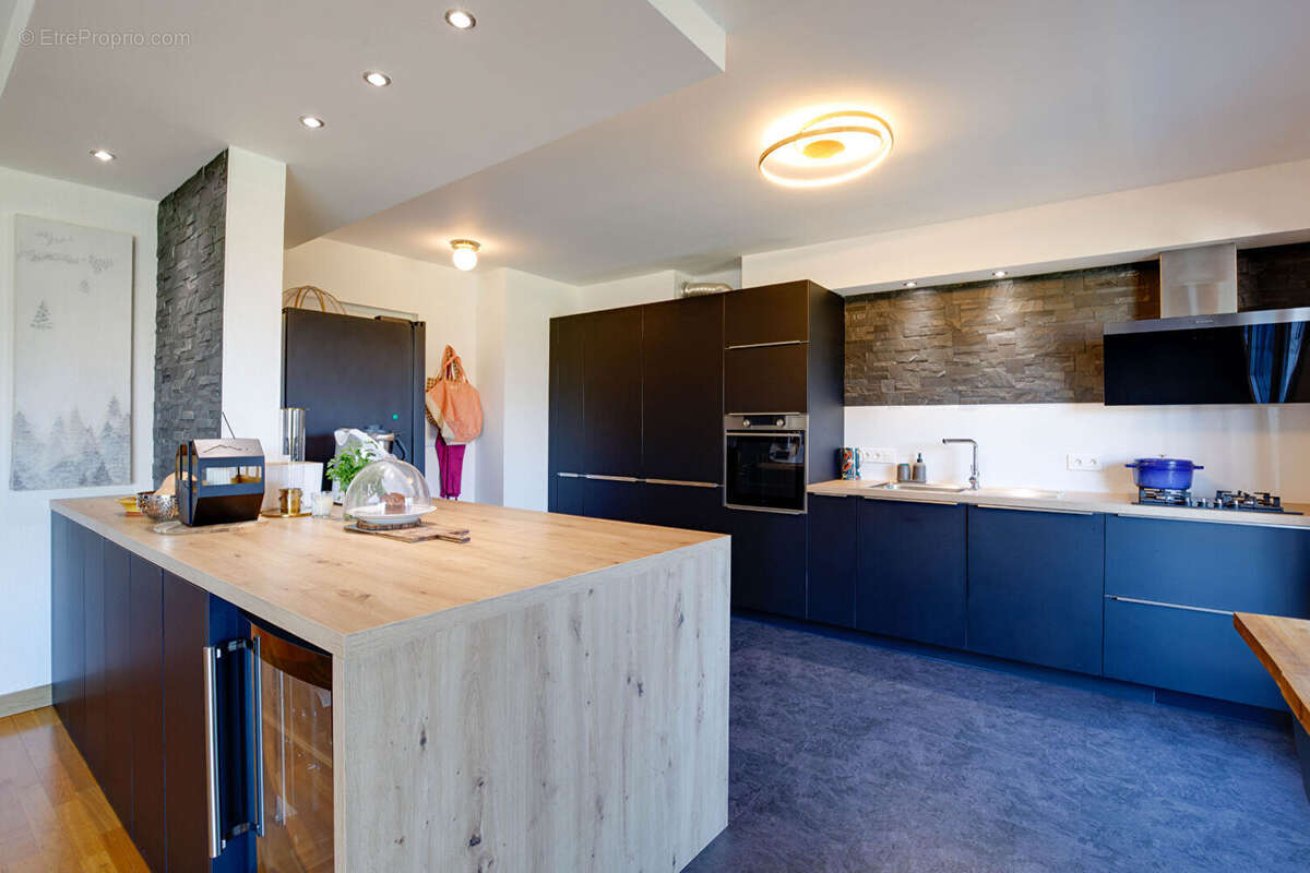 Appartement à MESSERY