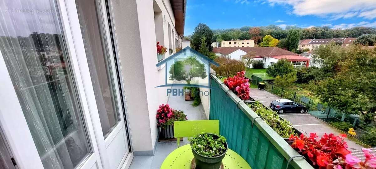 Appartement à GOLBEY