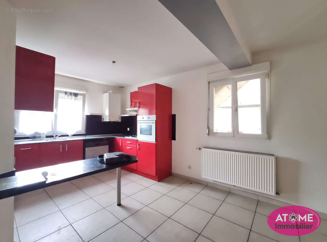 Appartement à AUBOUE