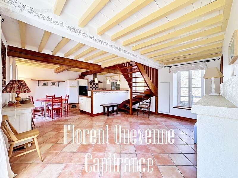 Maison à vendre en pierre GRIMBOSQ - photo 8