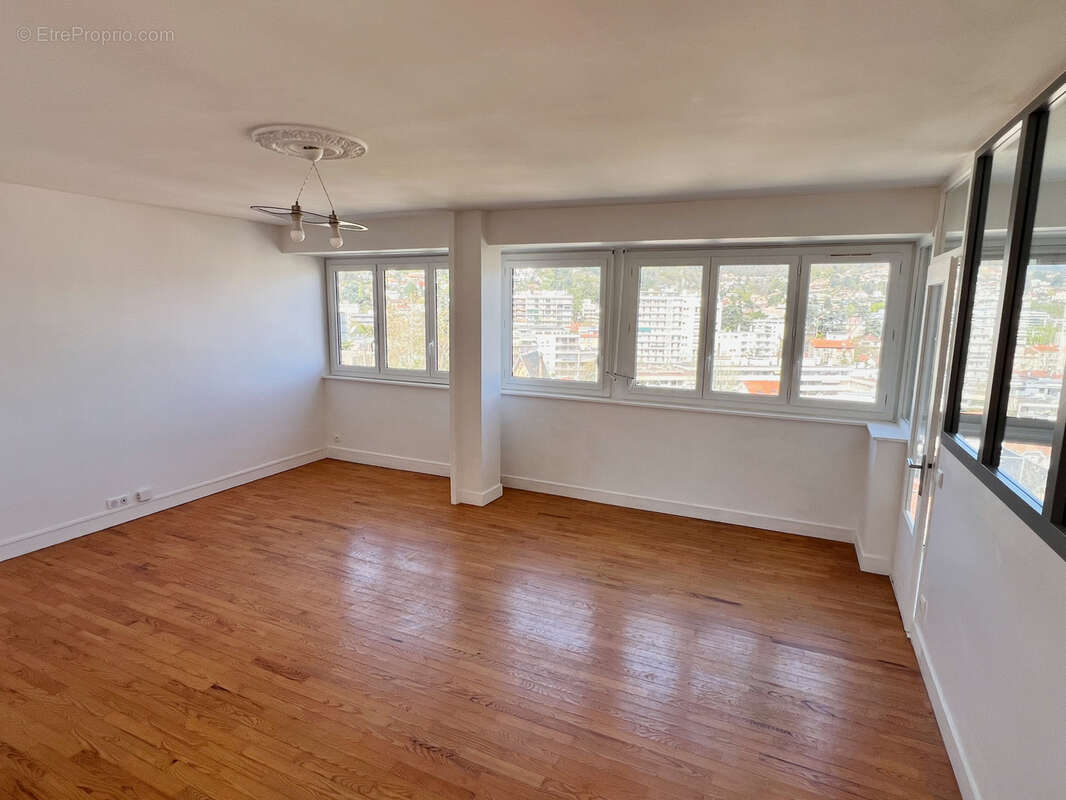 Appartement à CHAMALIERES