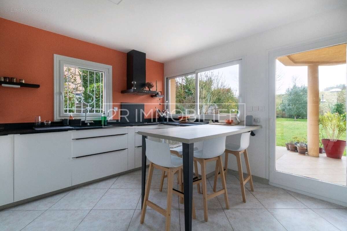 Maison à GUERMANTES