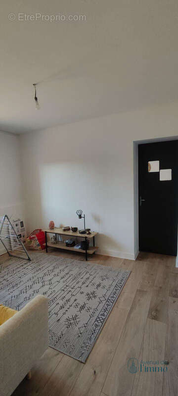 Maison à LONGUE-JUMELLES