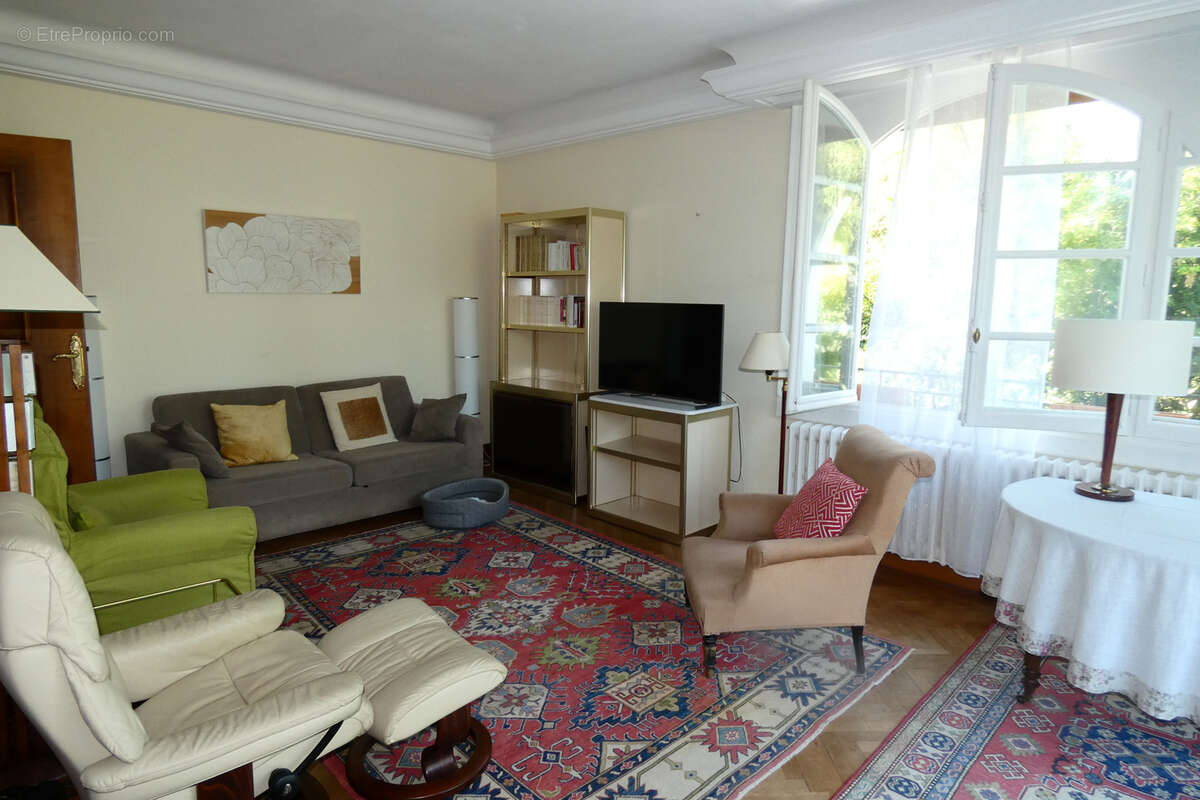 Maison à NERIS-LES-BAINS