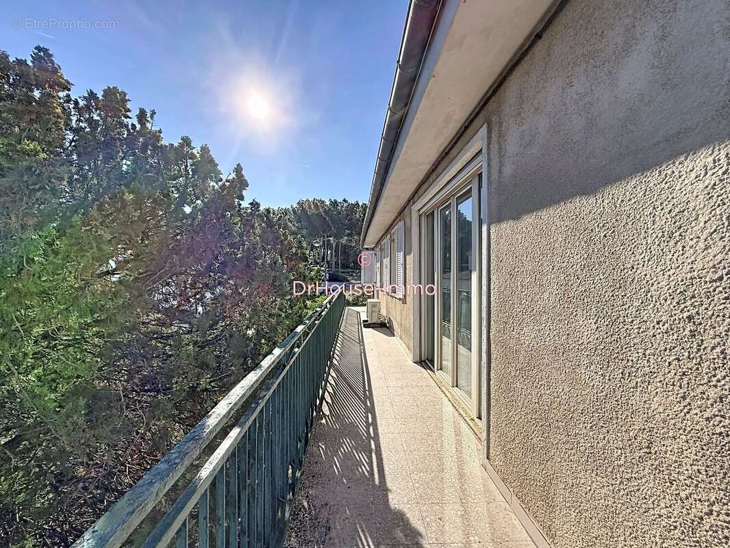 Maison à SAINT-VICTORET