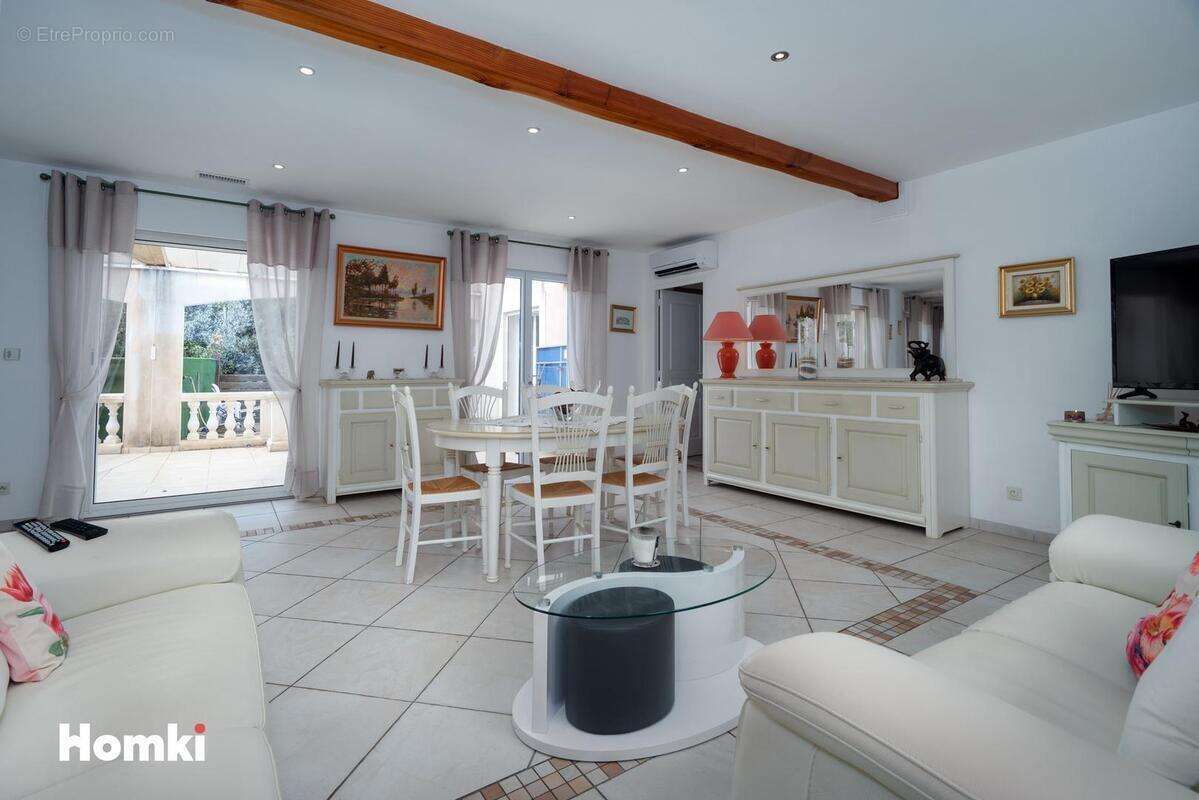 Maison à SAINT-THIBERY