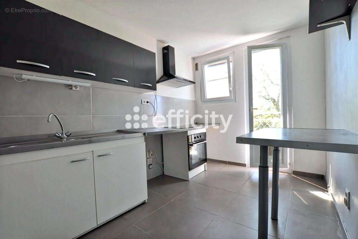 Appartement à FEYZIN