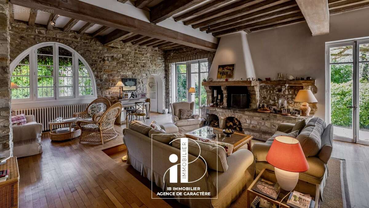 Maison à BOURRON-MARLOTTE