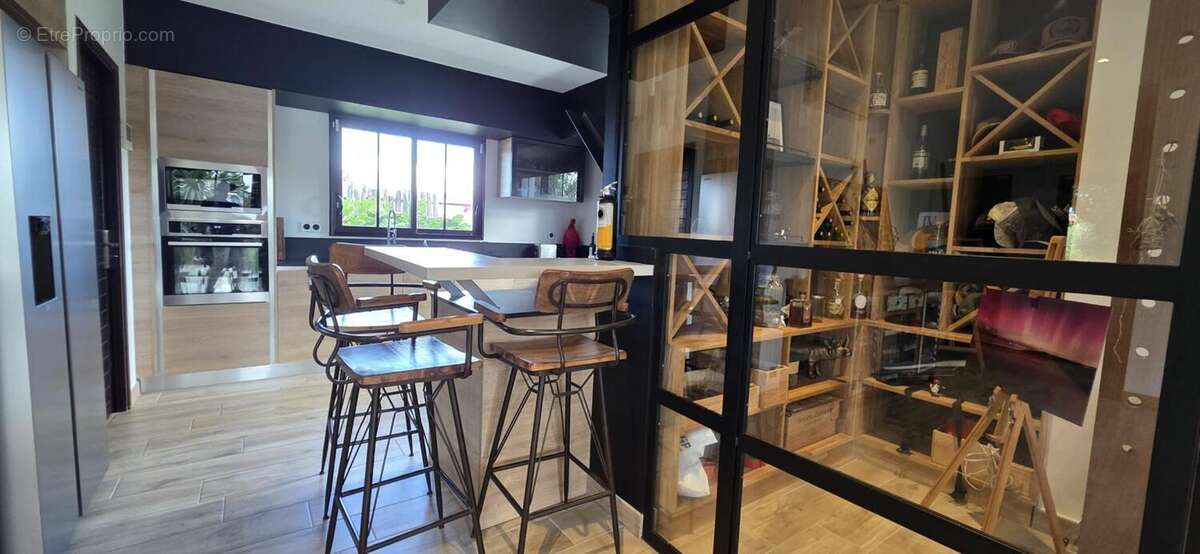 Maison 140 m² à La Teste-De-Buch  - photo 7
