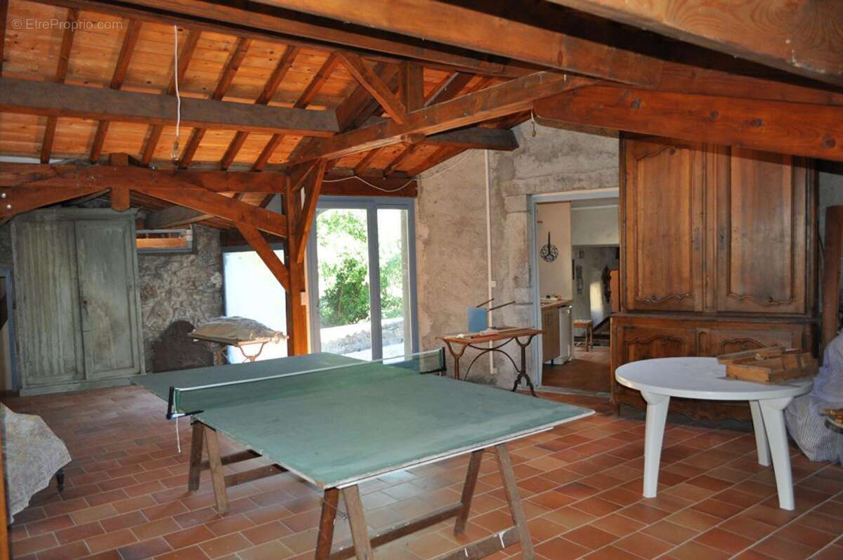 Maison à CROS
