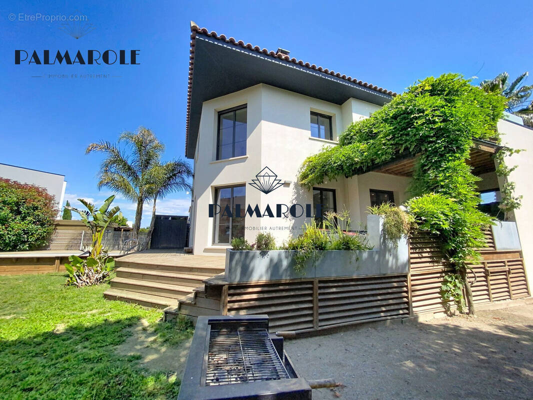 Maison à VILLELONGUE-DE-LA-SALANQUE