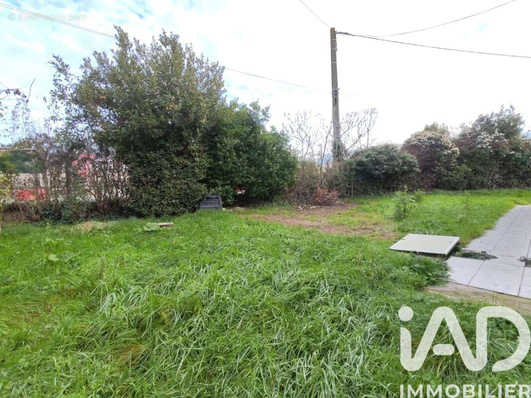 Photo 9 - Maison à SURGERES