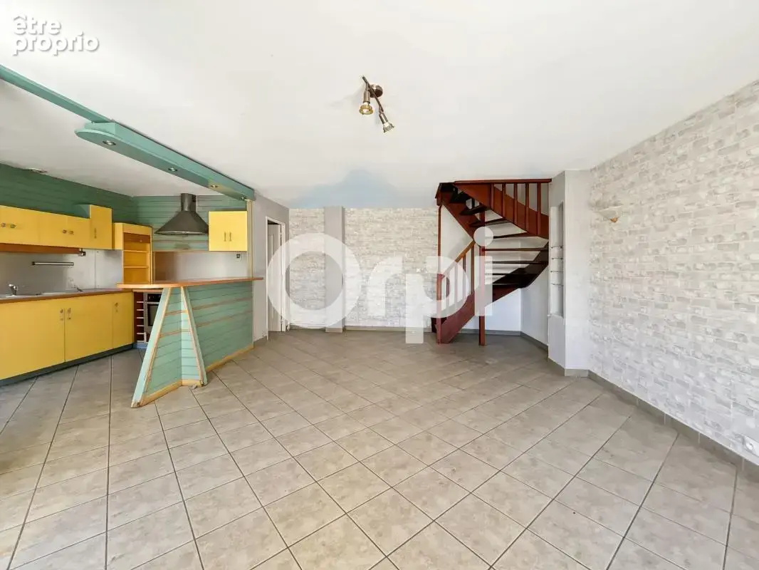 Boulogne sur Mer - À VENDRE Belle maison semi-mitoyenne de 80m2 avec terrasse et garage - photo 5