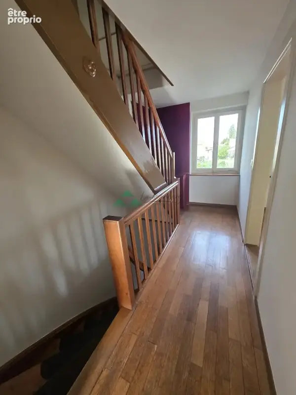 maison centre-village 135m2 avec dépendance - photo 7