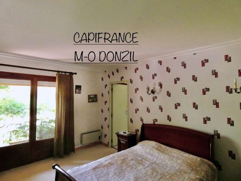 Maison à MOULES-ET-BAUCELS