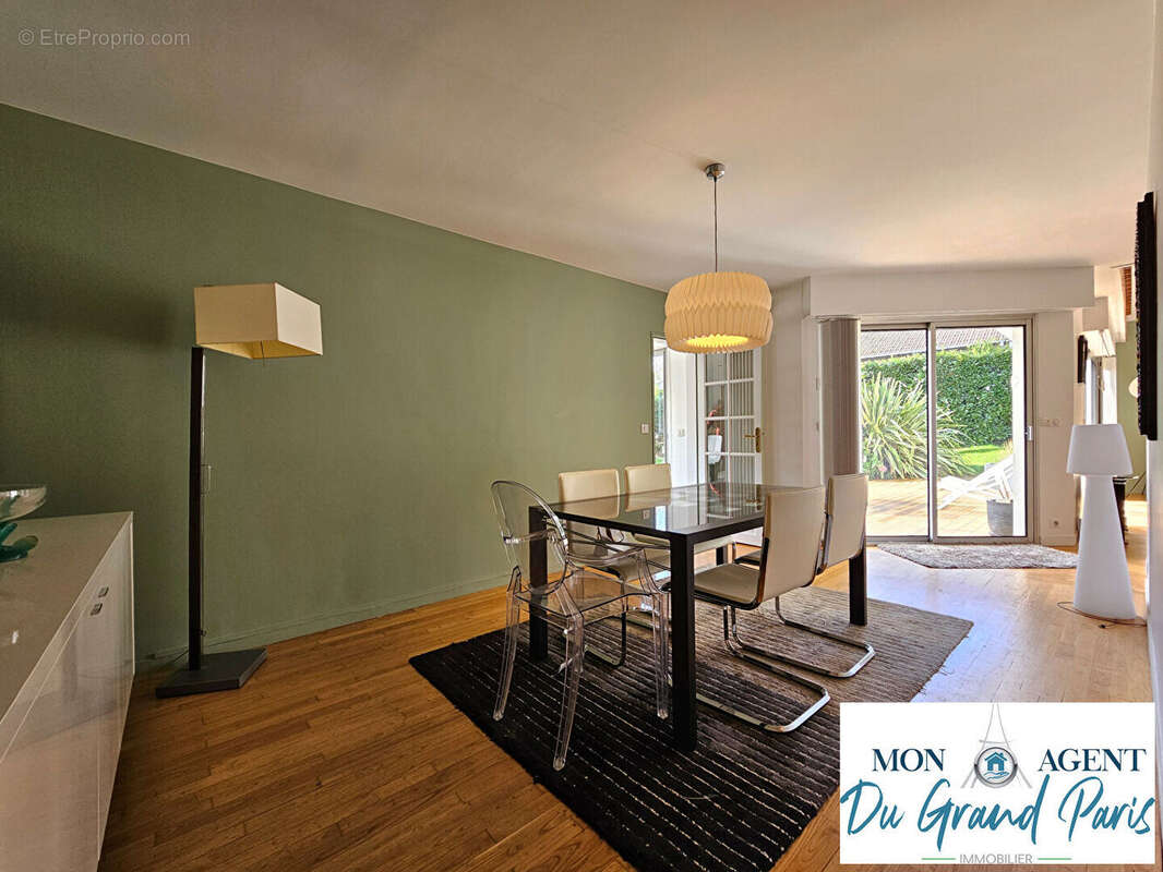 Maison à VELIZY-VILLACOUBLAY