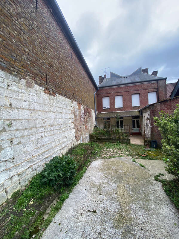 Maison à CRECY-EN-PONTHIEU
