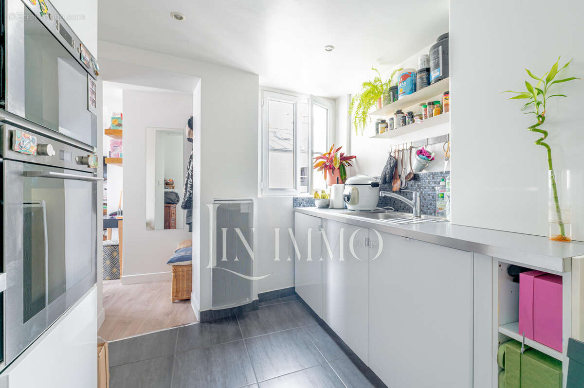 Appartement à PARIS-11E