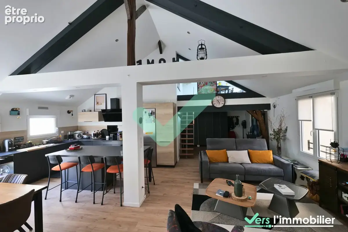 Superbe duplex de 100,41 m2 avec terrasse de 32 m2 en centre-ville d'Épernay - photo 3