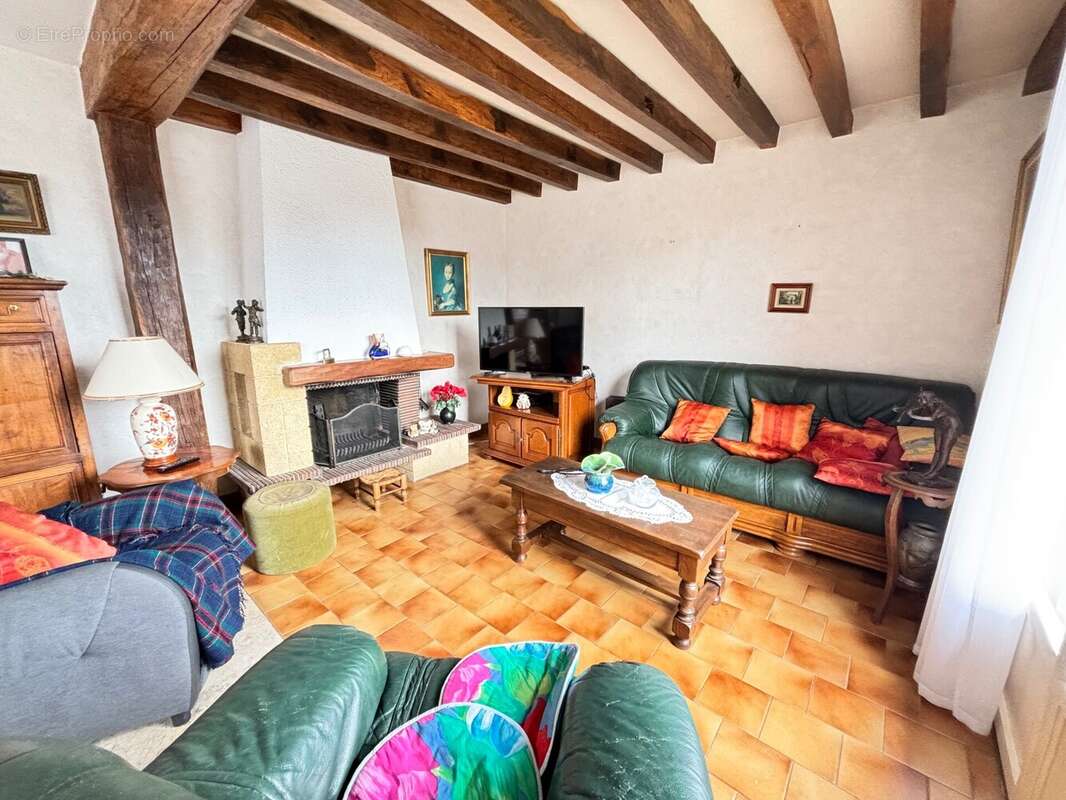 Maison à SAINT-GERMAIN-DU-PLAIN