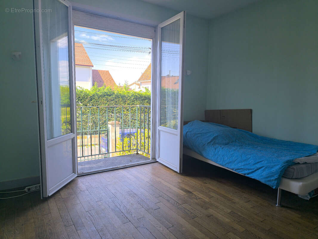 Maison à MONTGERON