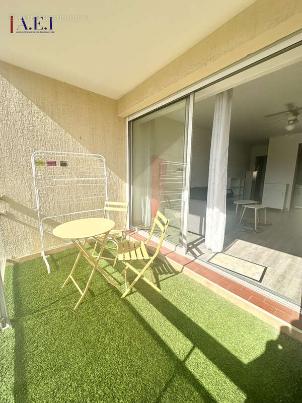 Appartement à SIX-FOURS-LES-PLAGES