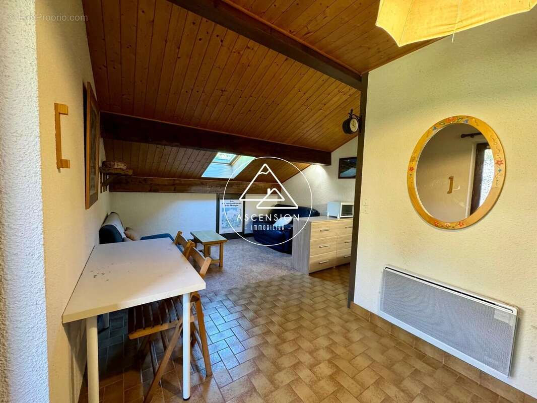 Appartement à LE BIOT