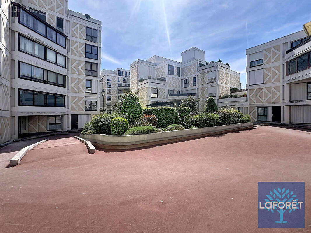 Appartement à NEUILLY-SUR-MARNE