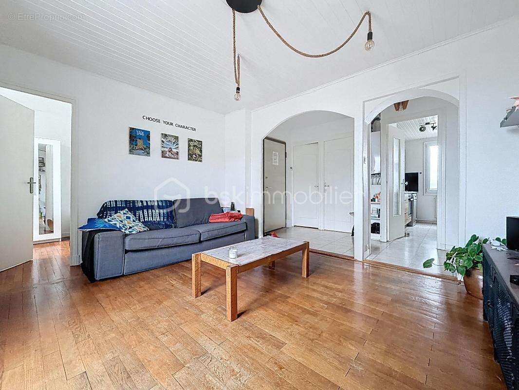 Appartement T4 de 67m2- DERNIER ÉTAGE + cave - photo 3