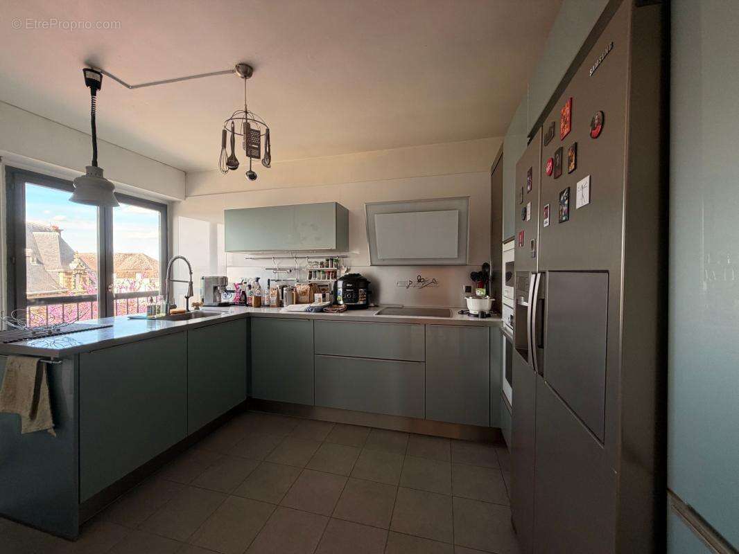 Appartement à COMPIEGNE
