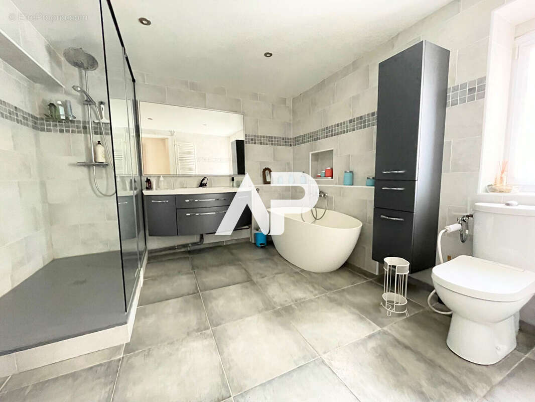 Maison à BOUFFEMONT