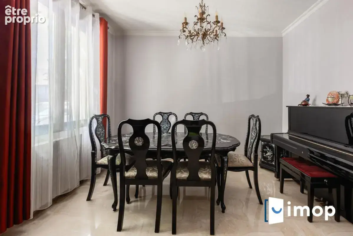 Quartier Mairie. 2mn RERA. Maison familiale 4/5ch. Jardin - photo 7