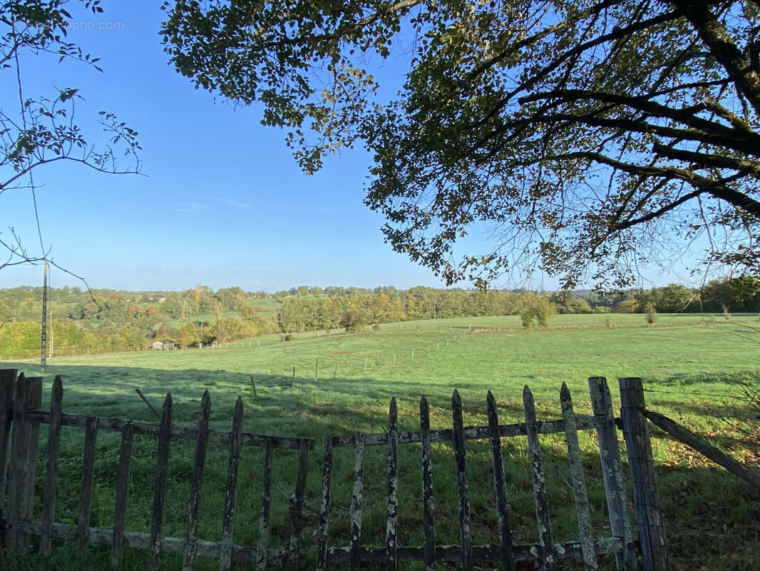 Maison à LUBERSAC