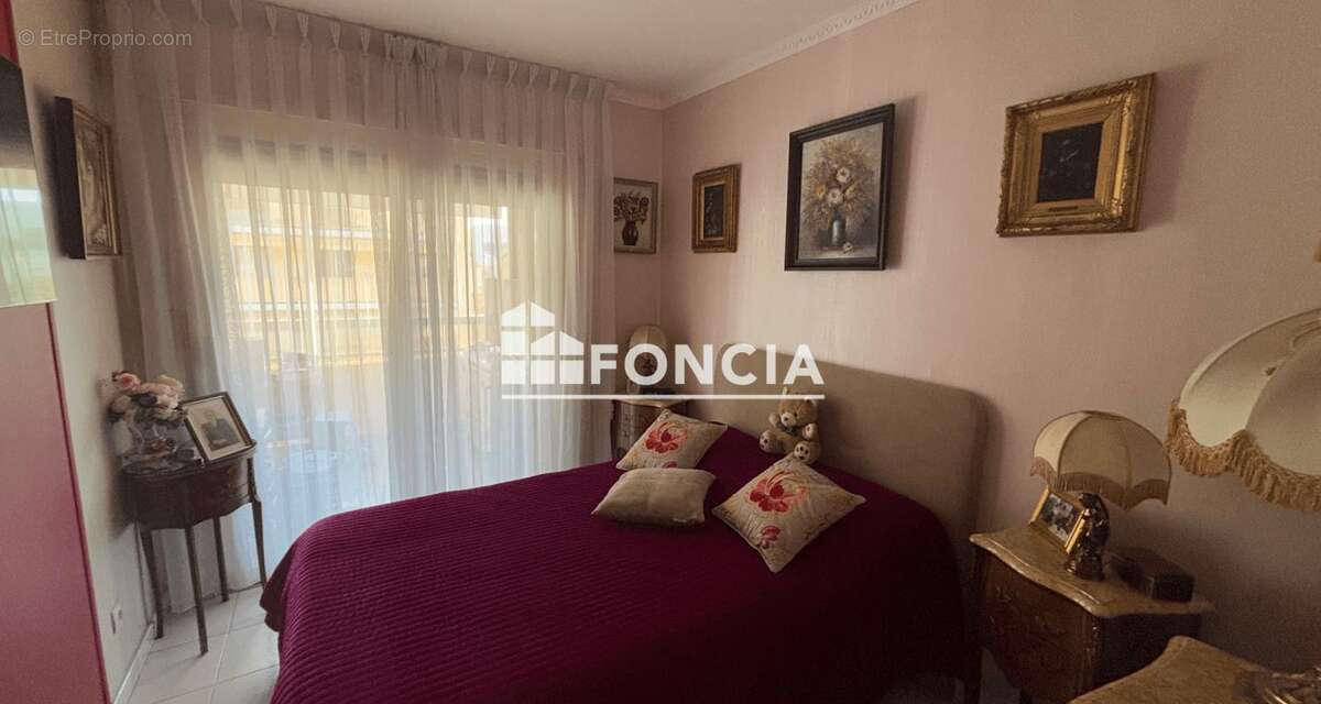 Appartement à LE CANNET