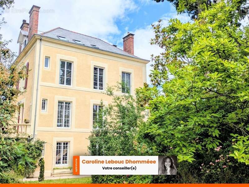 Demeure bourgeoise restaurée avec parc paysager et maison d'amis en centre-ville de Mamers - photo 9