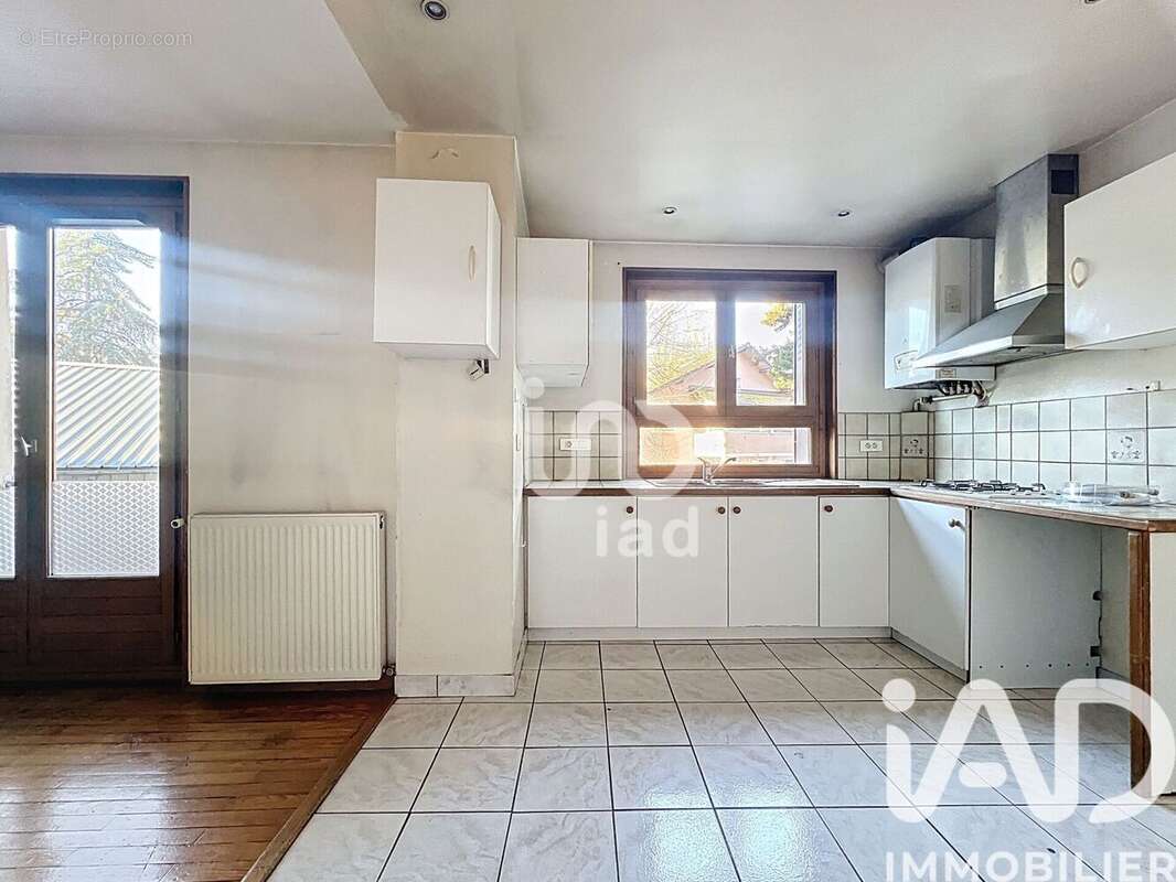 Appartement 62 m² à Meythet  - photo 4