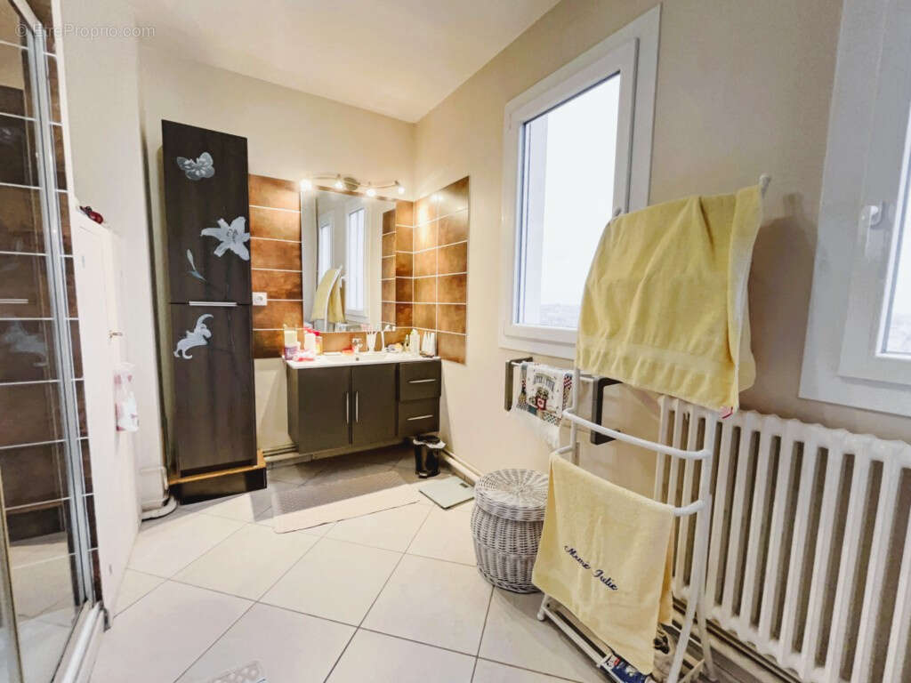 Appartement à BOURG-EN-BRESSE