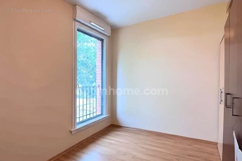Appartement T5 à vendre à moins de 20 min de Rennes gare – 4 chambres, balcon, garage fermé, parking et cave - photo 10