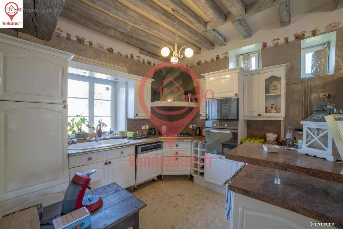 Maison à SAINT-GERMAIN-DU-PUY