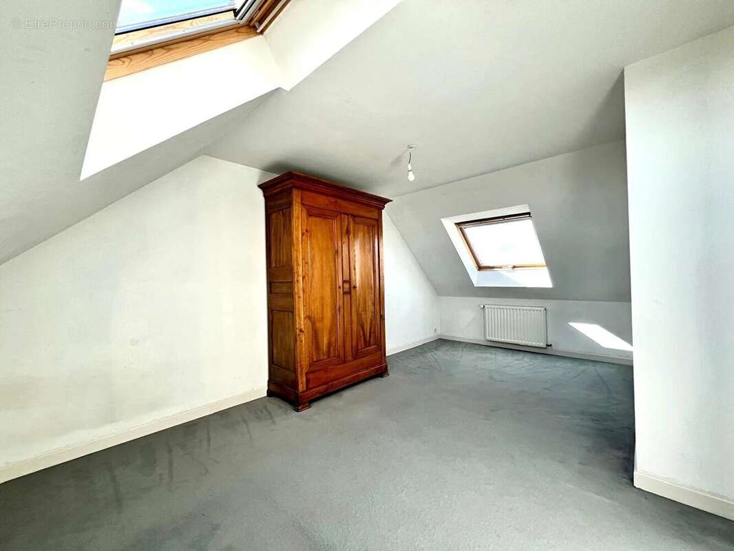 Saint Brieuc Maison de famille de 177 m2 - photo 11
