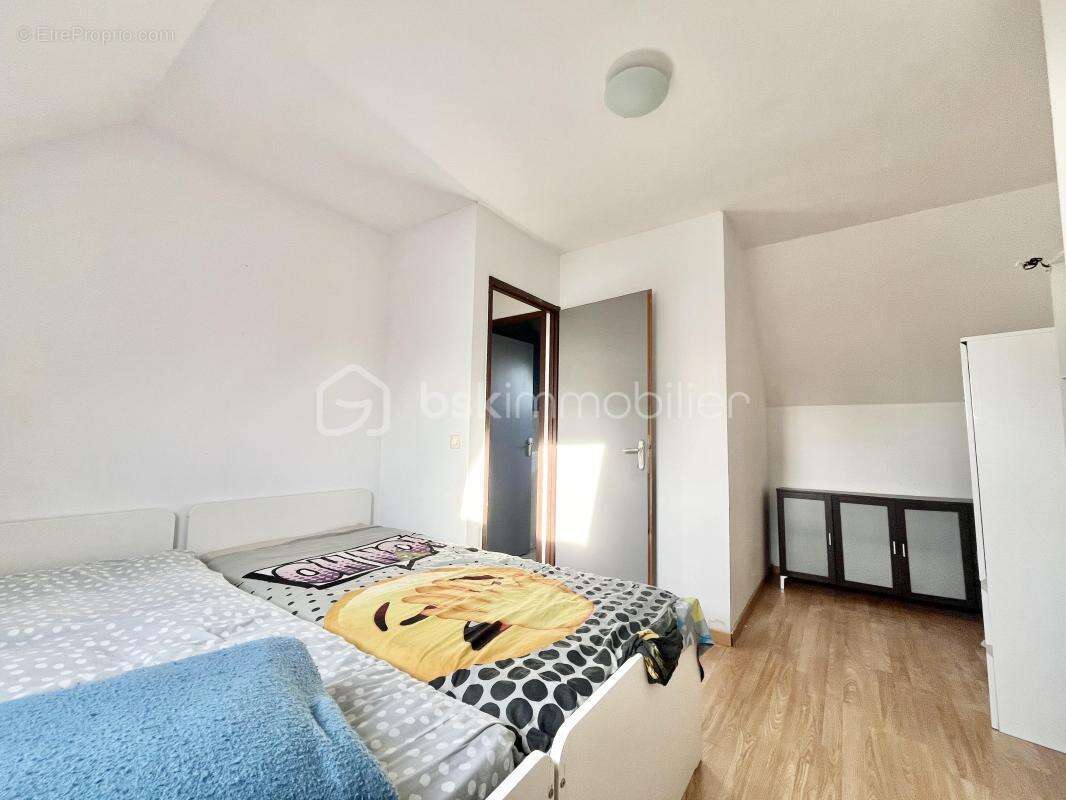 Maison à LES MUREAUX