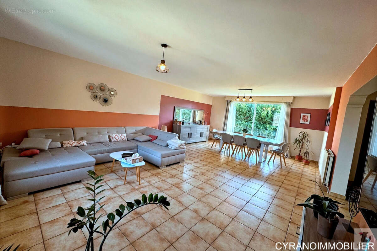 Maison familiale avec appartement indépendant   Bergerac Nord - photo 3