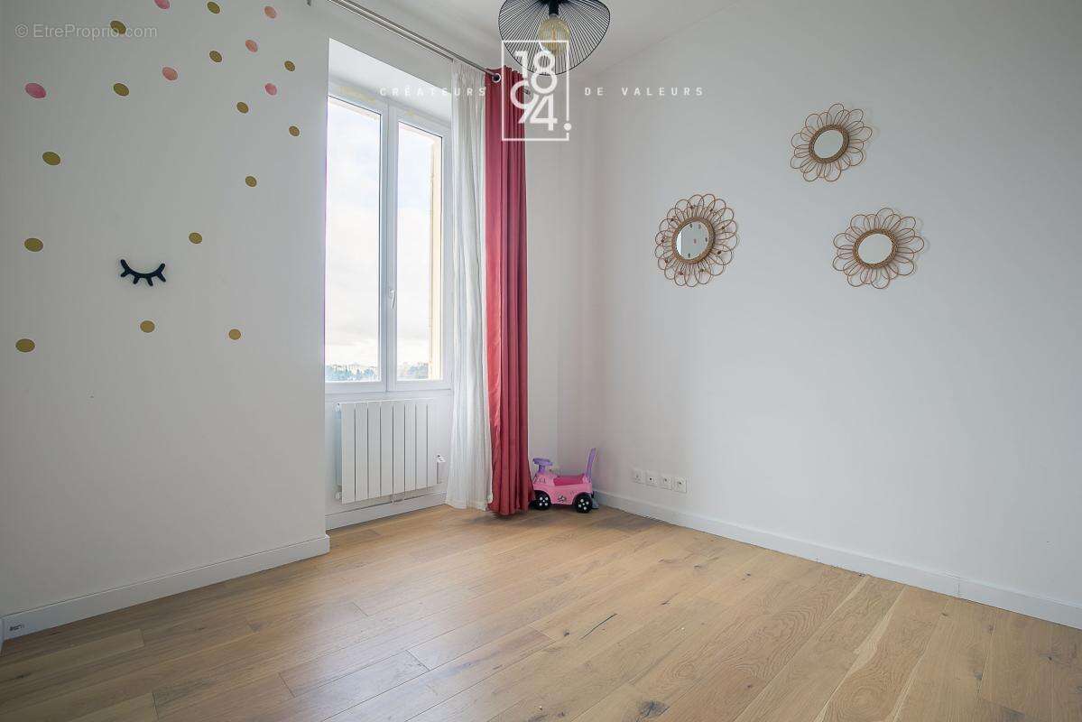 Appartement à MARSEILLE-13E