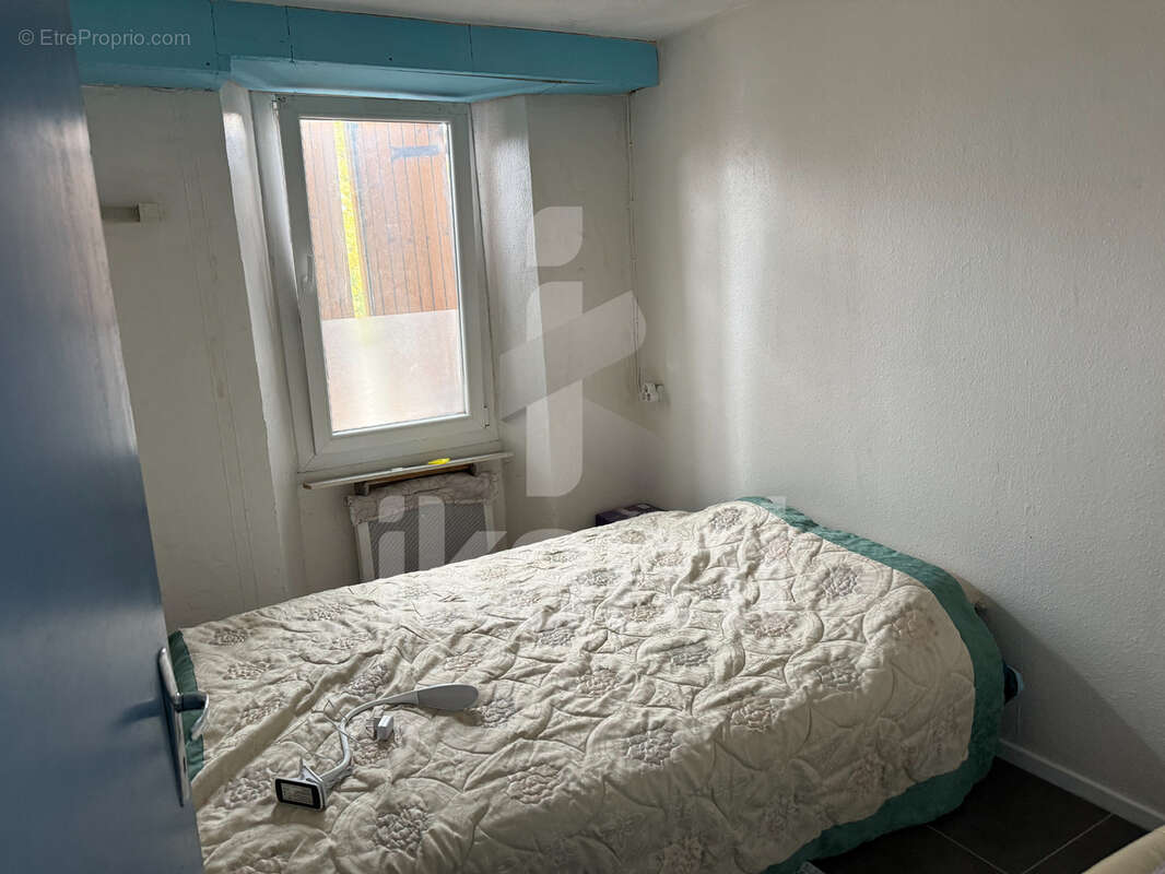 Appartement à CHATEAUNEUF-GRASSE