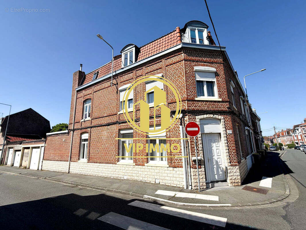 Maison à MONS-EN-BAROEUL