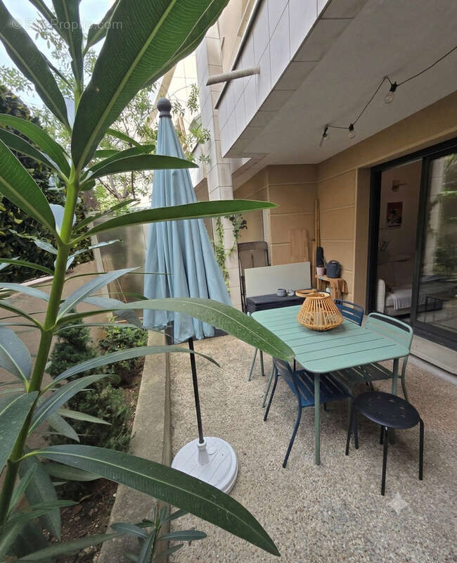 Appartement à PARIS-19E